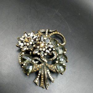 Avon Brooch SP Large Flower Bouquet Smokey Gray, clear & Amber rhinestones D5